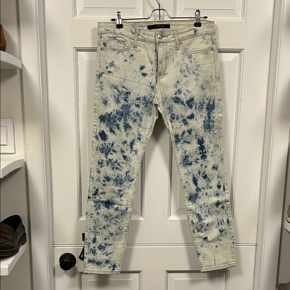 Joe's Jeans in Amazing Condition. Never worn without tags.